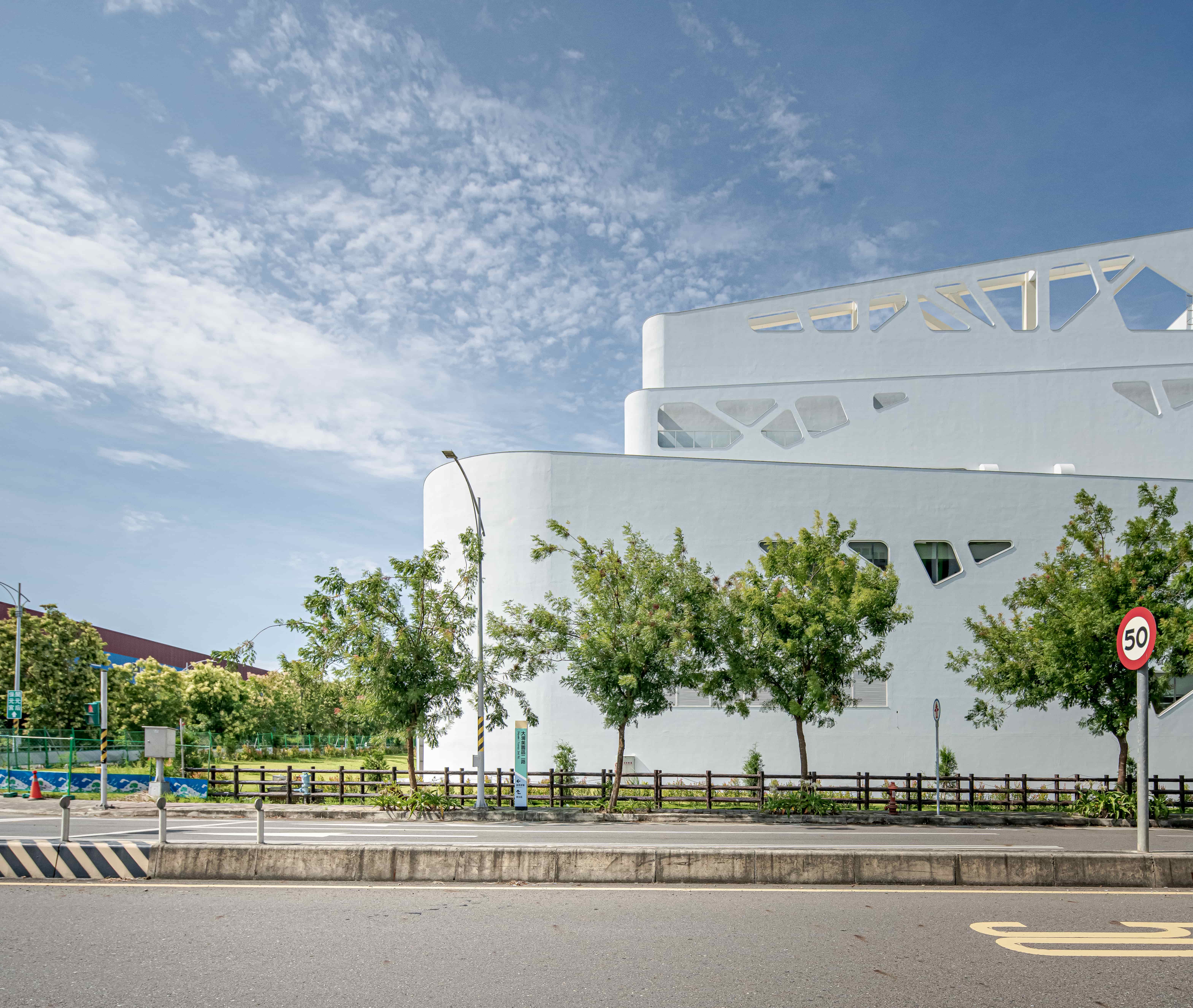 02-立面 Facade 02-min.jpg