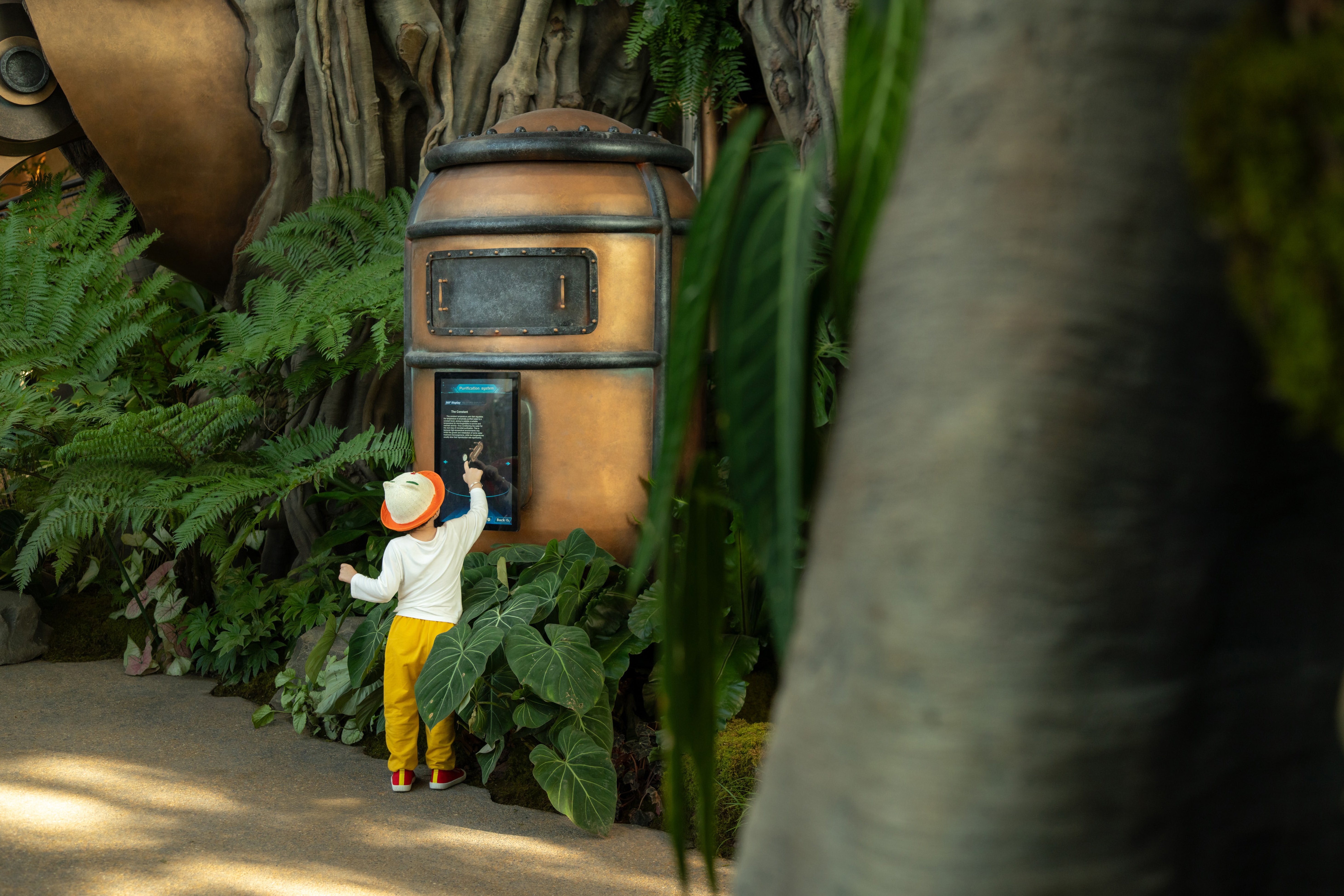 18 固态废料回收桶  摄影©三棱镜