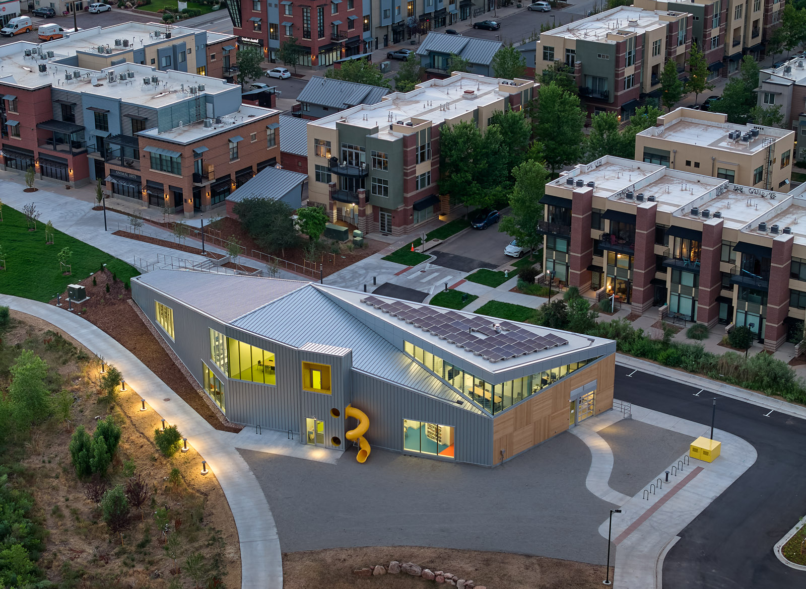 NoBoLibrary_PhotoByBruceDamonte_03.jpg