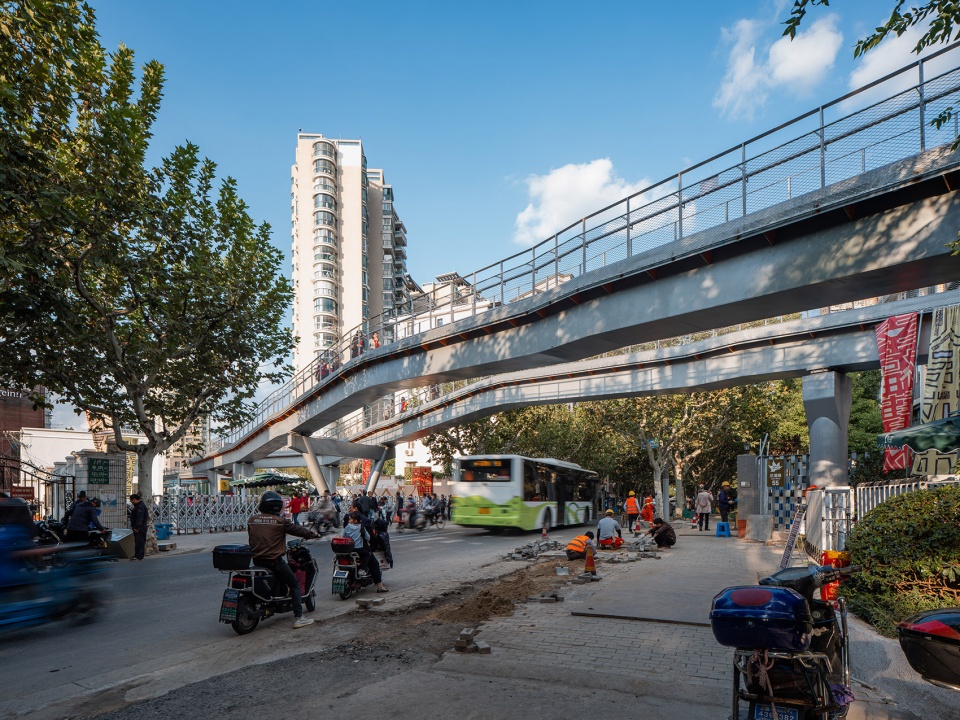 兰溪路跨街天桥,Lanxi road overpass ©朱润资.jpg