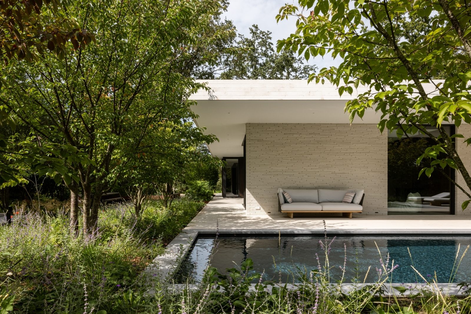 i29-architects-Hidden-Villa-12.jpg