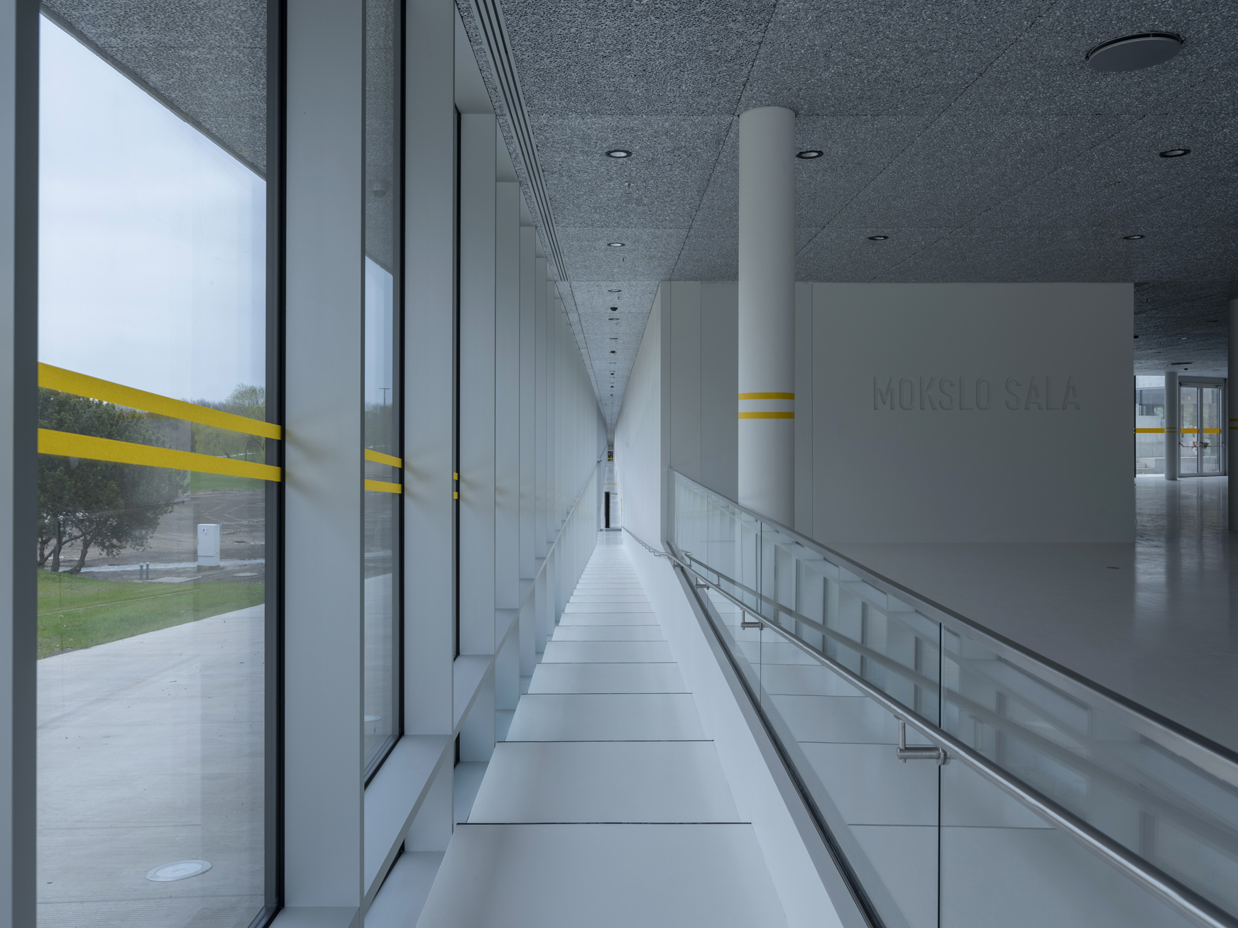 SMAR, Mokslo sala, L. Mykolaitis - interior empty (1).jpg