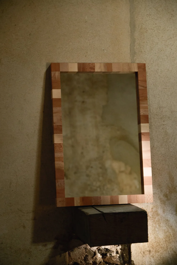 THE FERRO MIRROR 3.png