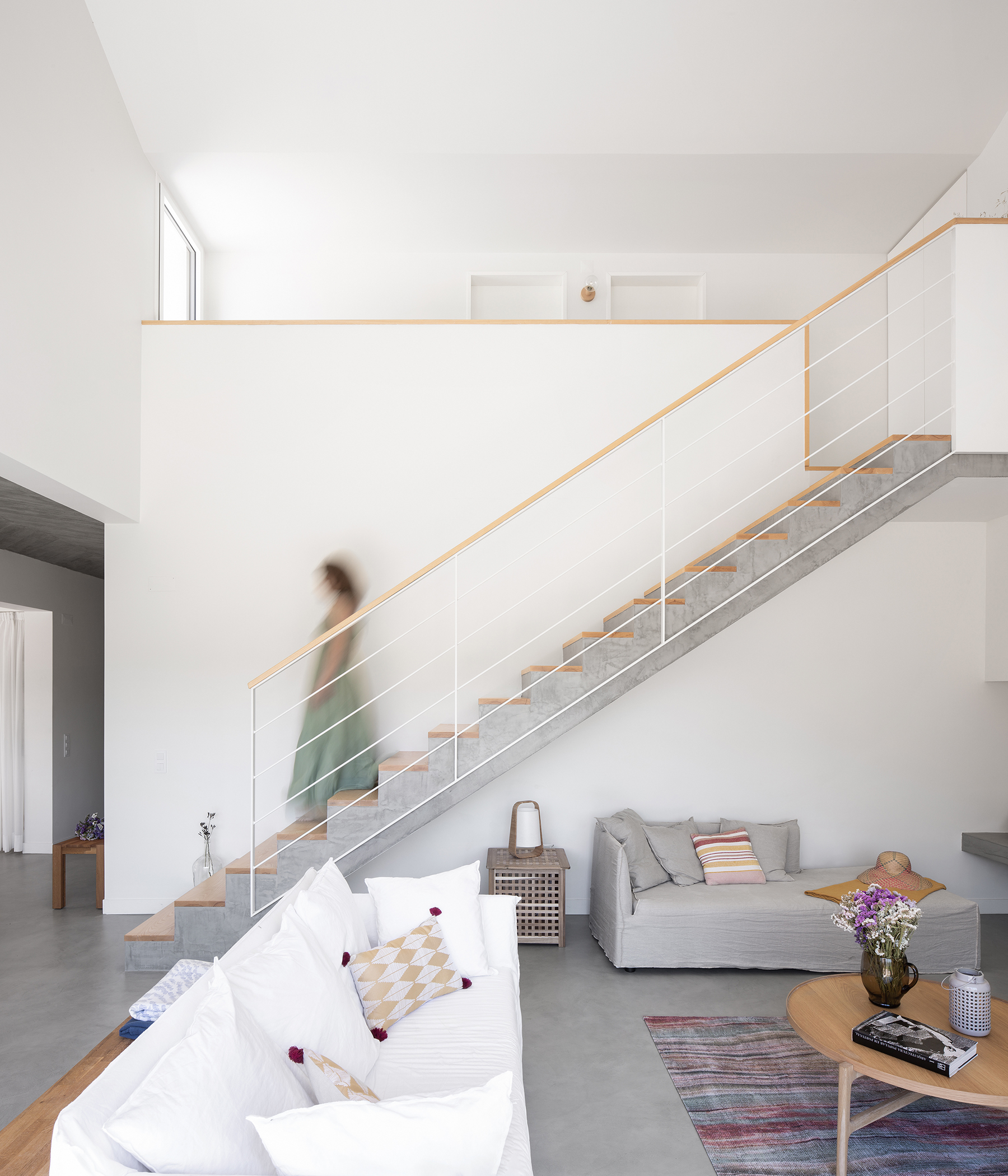 25-estudioamatam-house brejos da carregueira-stairs.jpg