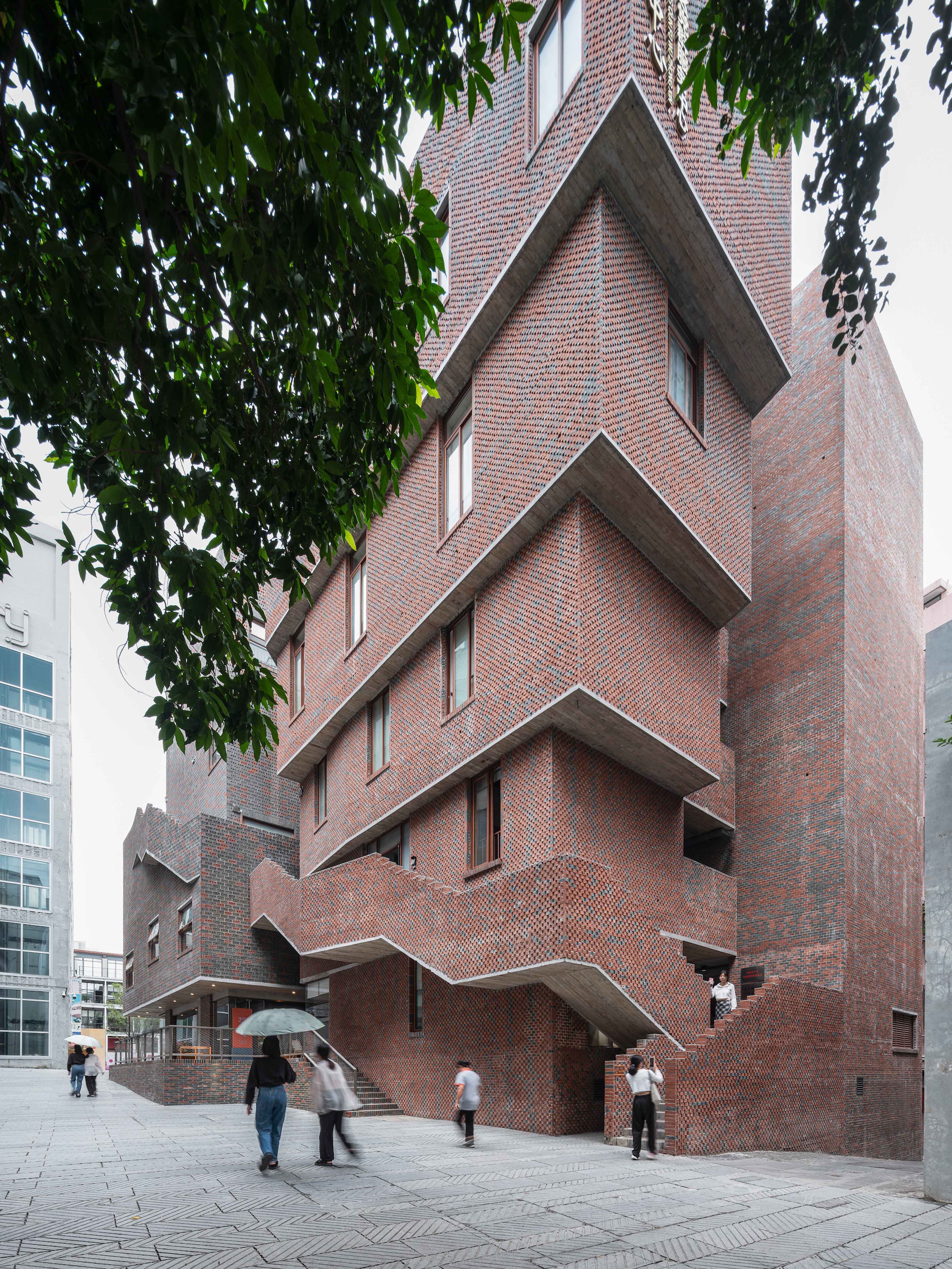 06. 西南侧视角 Southwestern view ©田方方.jpg