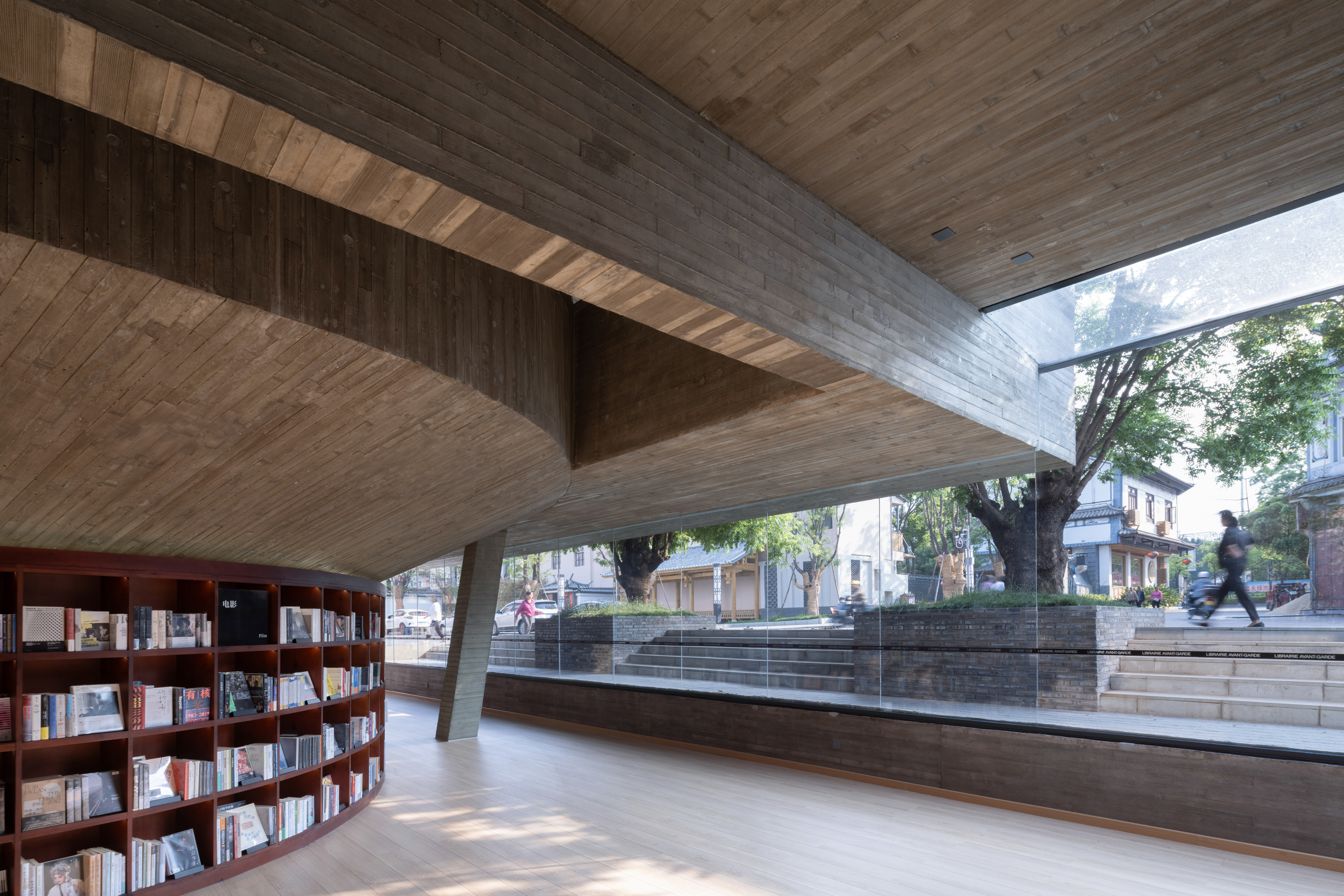 38 半下沉的书籍陈列区 Half-sunken book display area ©存在建筑-建筑摄影 Arch-Exist Photography.jpg