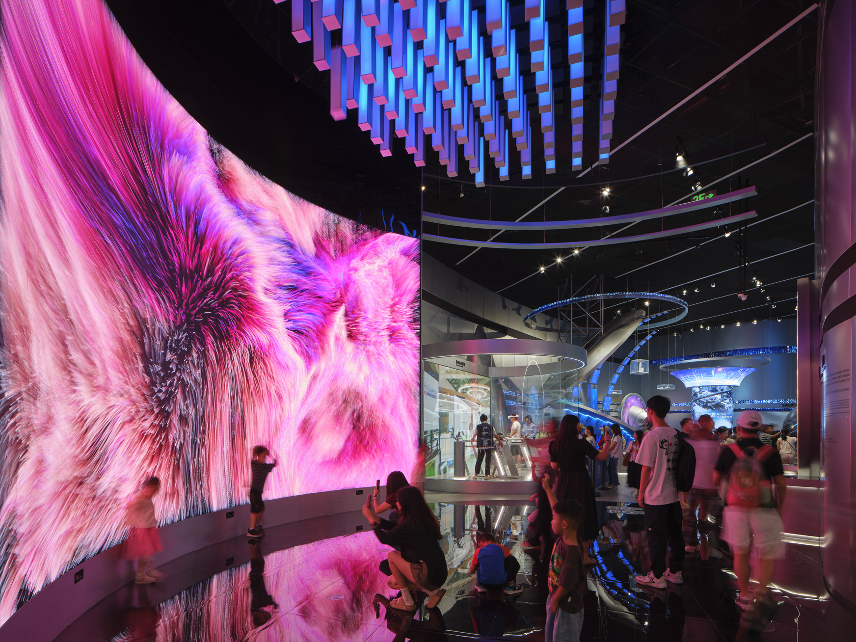 14_ZHA_ShenzhenScience&TechnologyMuseum_Photo by Xue Liang.jpg
