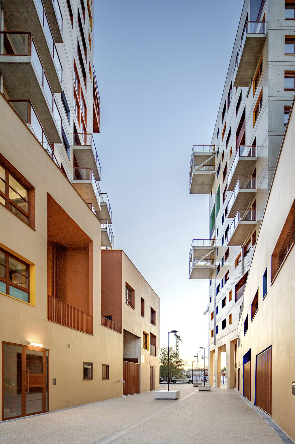 4_Lise Meitner Square_©Nicolas Grosmond.jpg