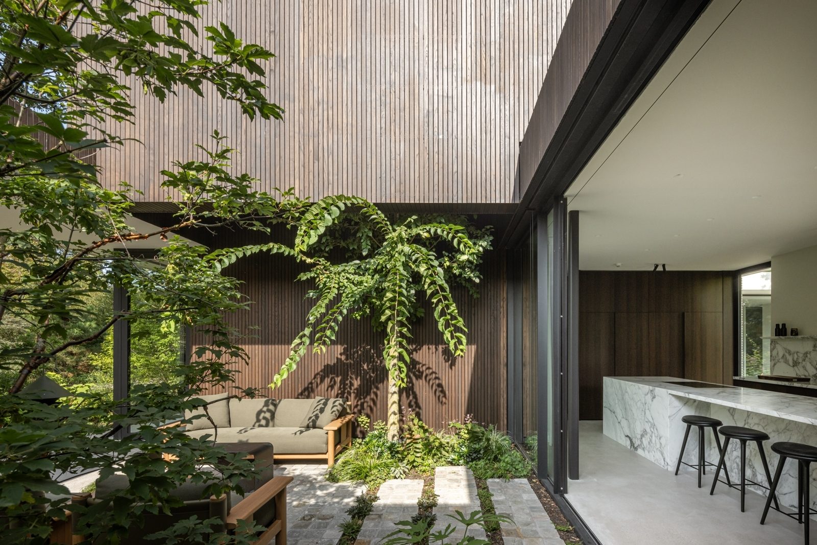 i29-architects-Hidden-Villa-04.jpg