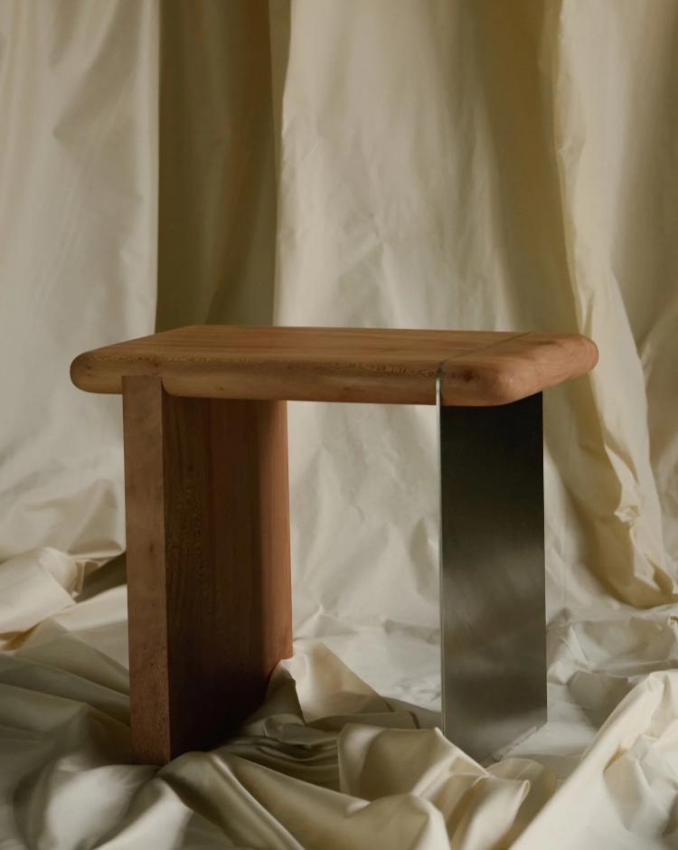 THE FERRO SIDE TABLE 1.png