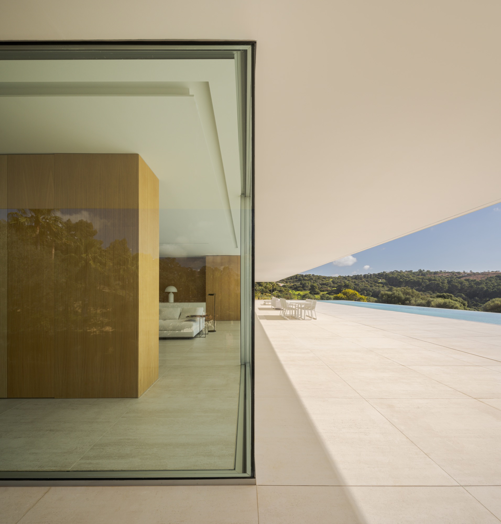 FRAN SILVESTRE ARQUITECTOS_HOUSE IN SOTOGRANDE_IMAGES LQ_0036.jpg
