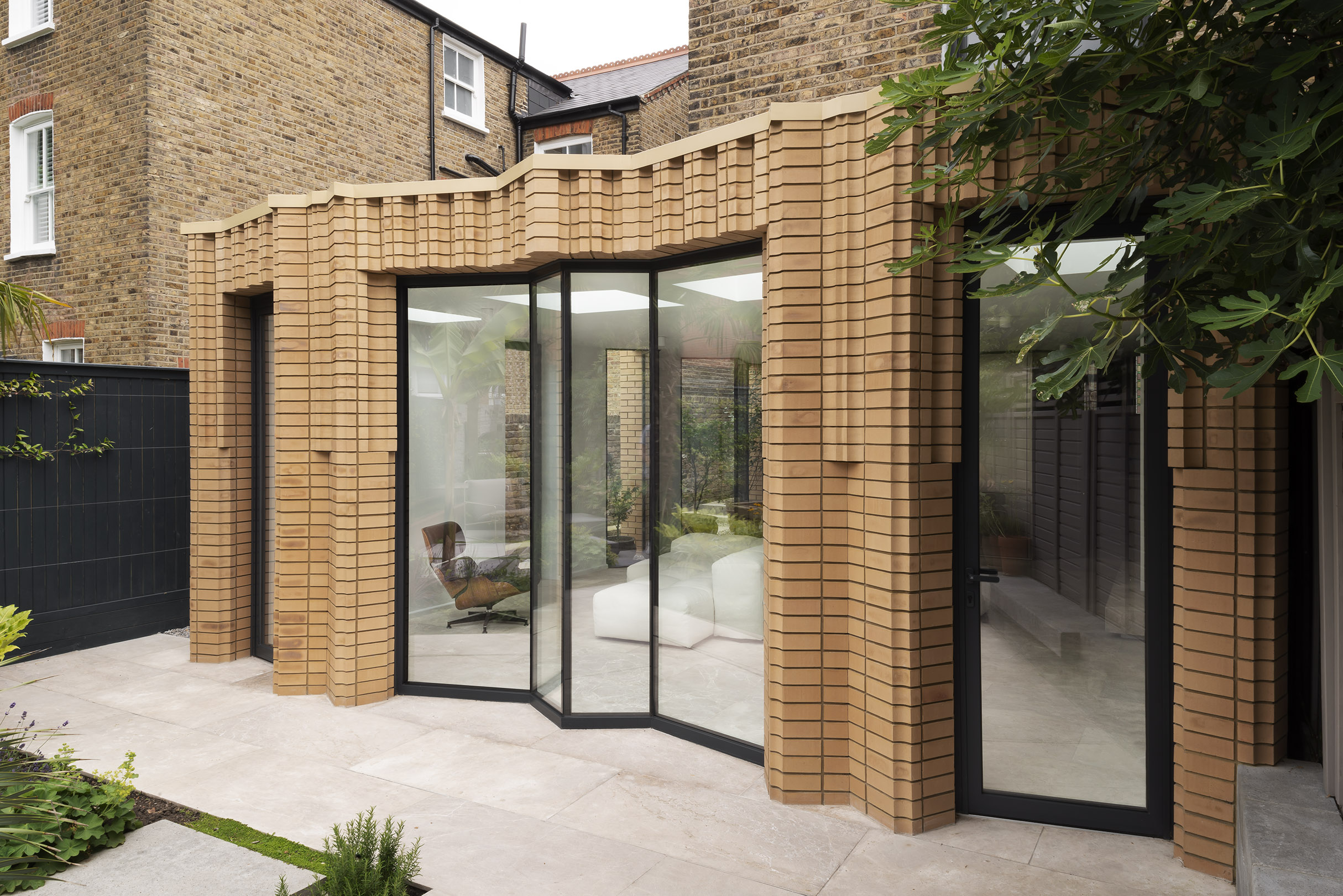 2407_Fulham_Palace_Rd_Gilbert_McCarragher_003_Lo_Res.jpg