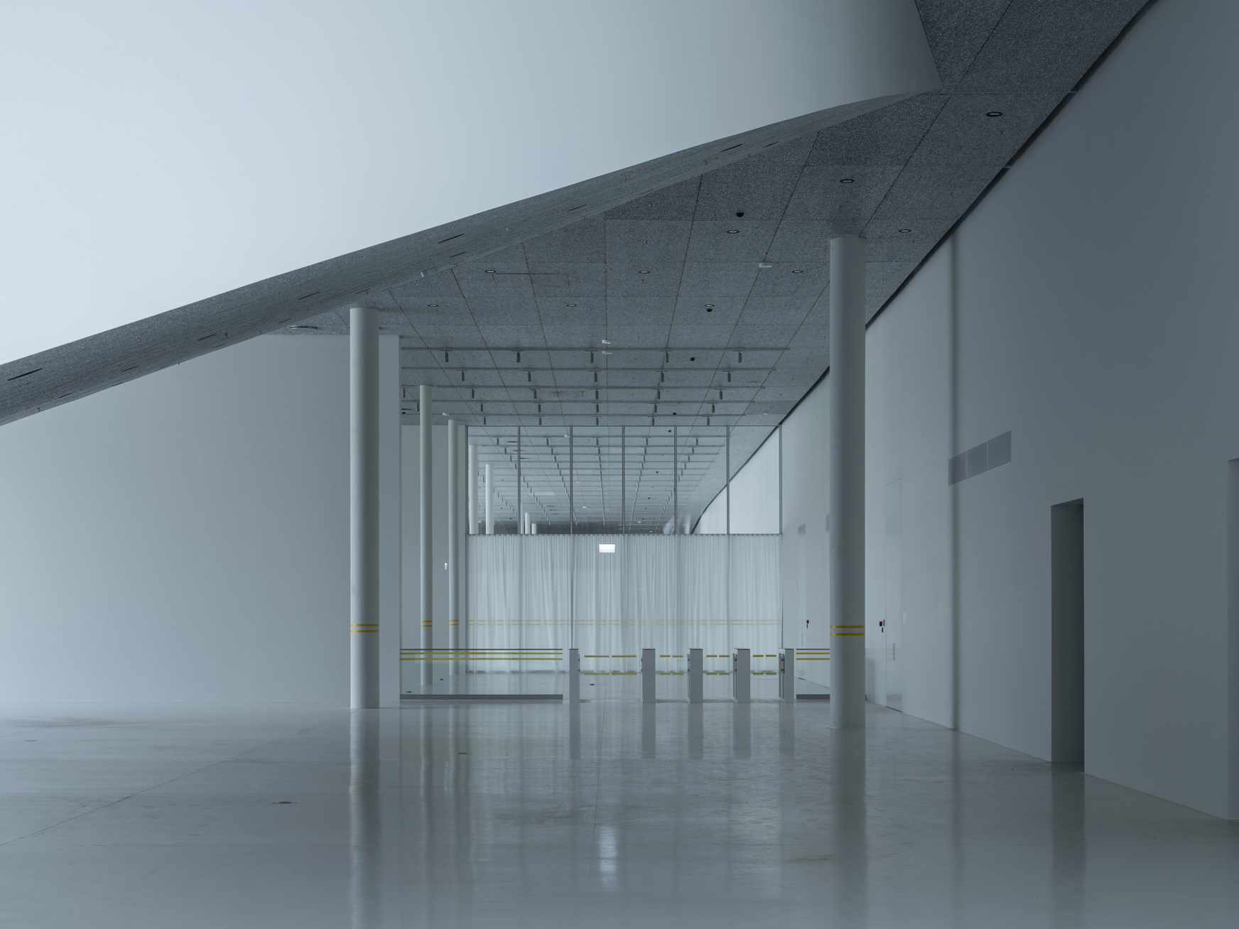 SMAR, Mokslo sala, L. Mykolaitis - interior empty (10).jpg