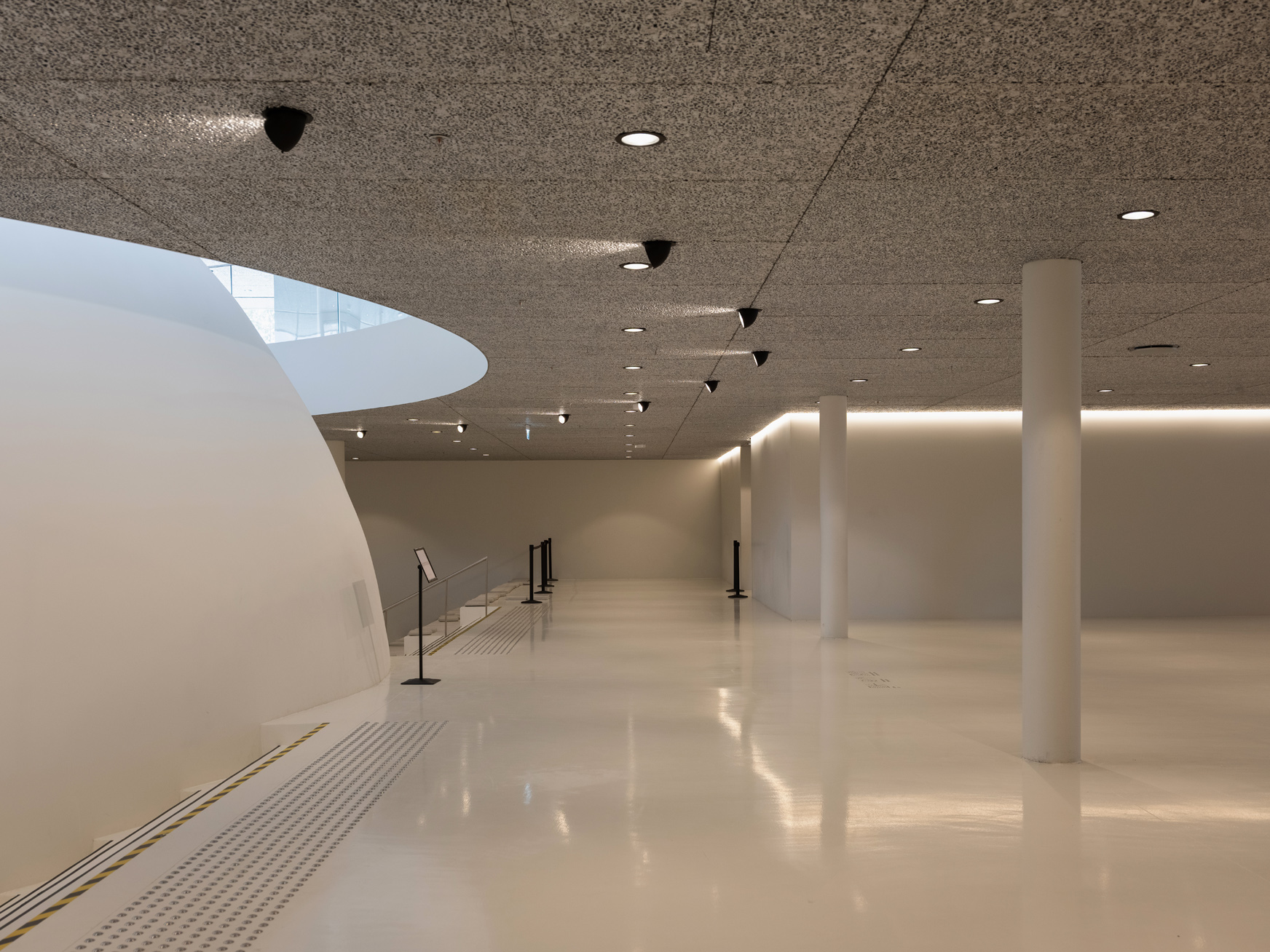 SMAR, Mokslo sala, L. Mykolaitis - interior full (18).jpg