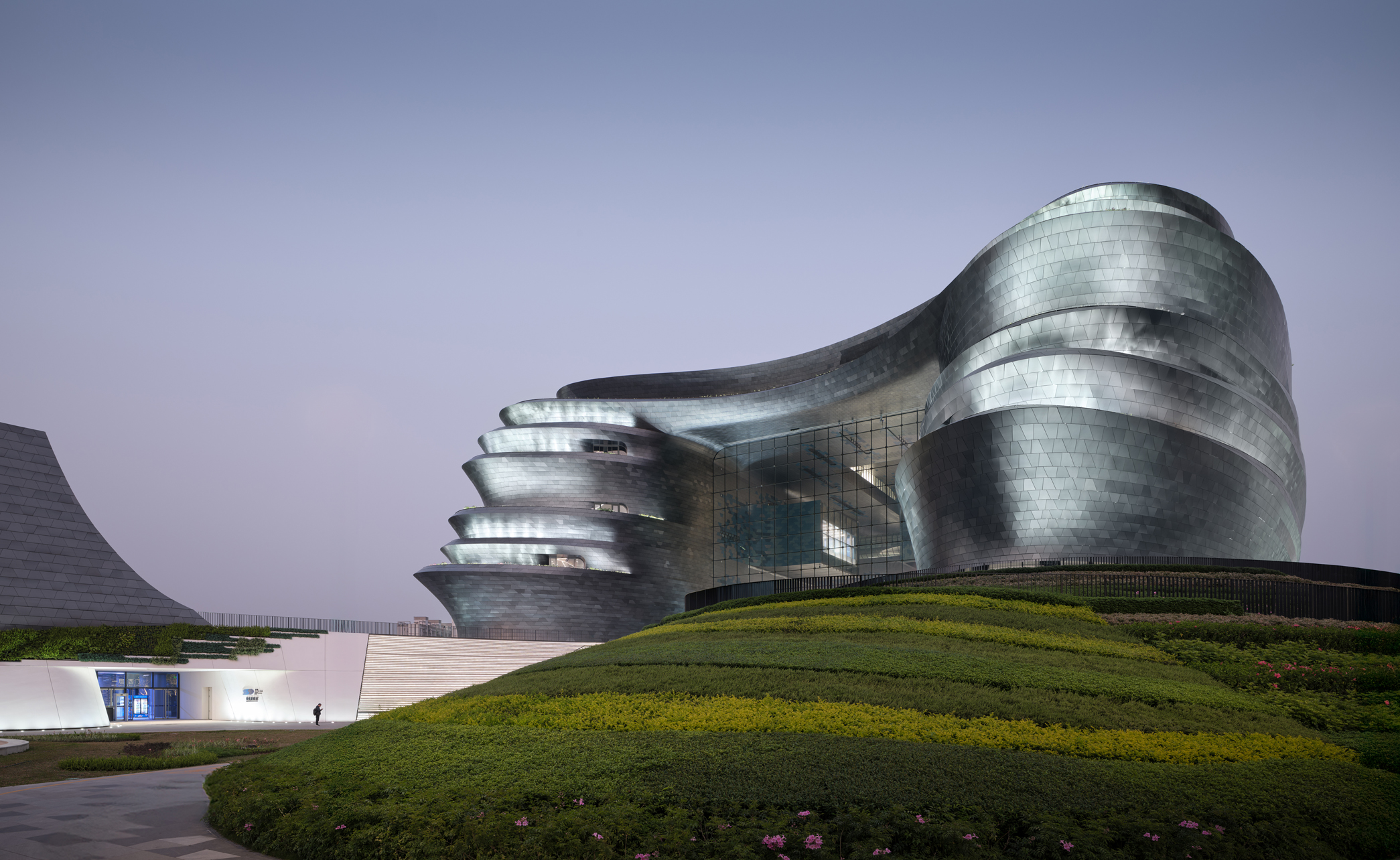 04_ZHA_ShenzhenScience&TechnologyMuseum_Photo by Virgile Simon Bertrand.jpg