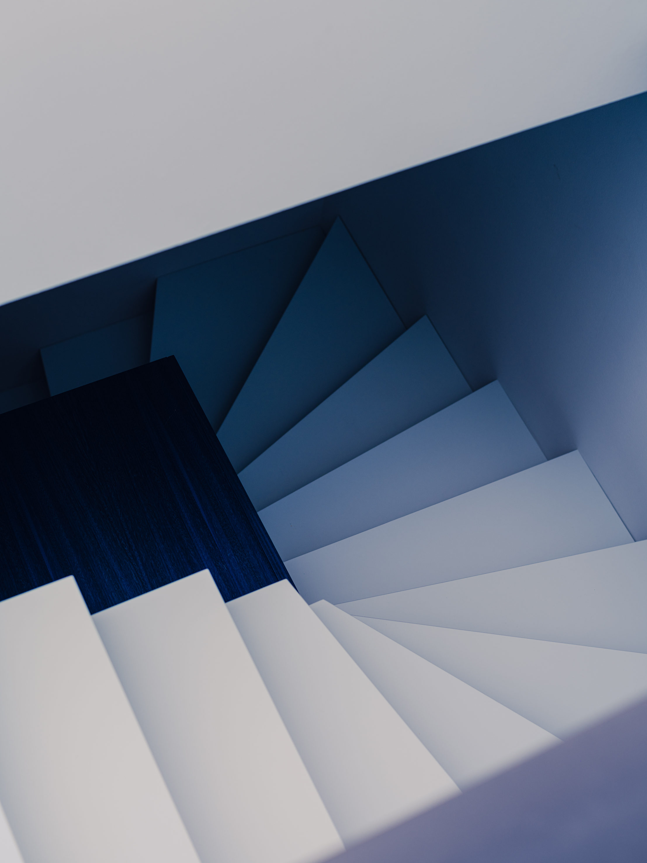 BG-Blue Box-21©Pionstudio.jpg