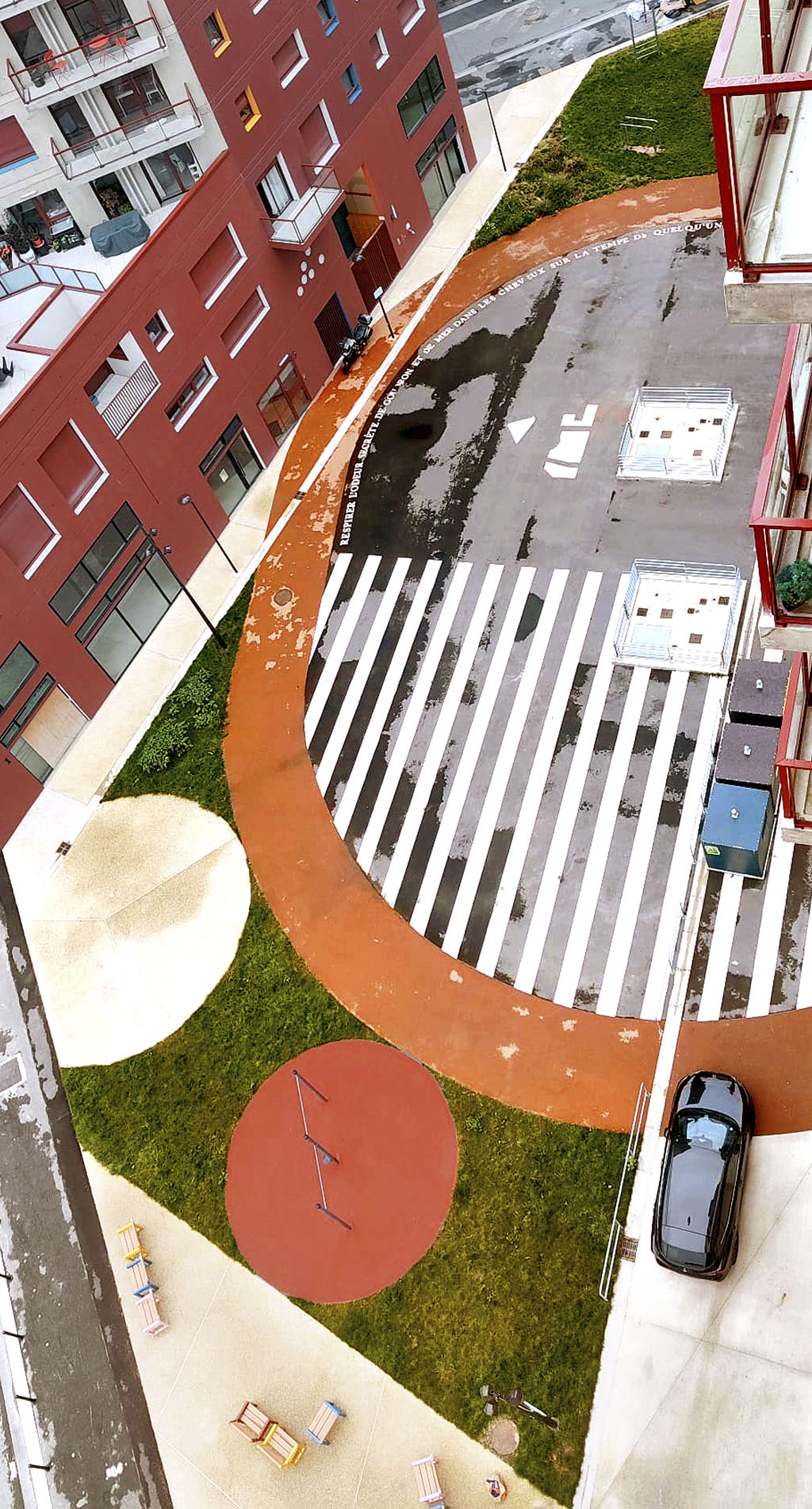 5_Lise Meitner Square_©STAR-BOARD.jpg