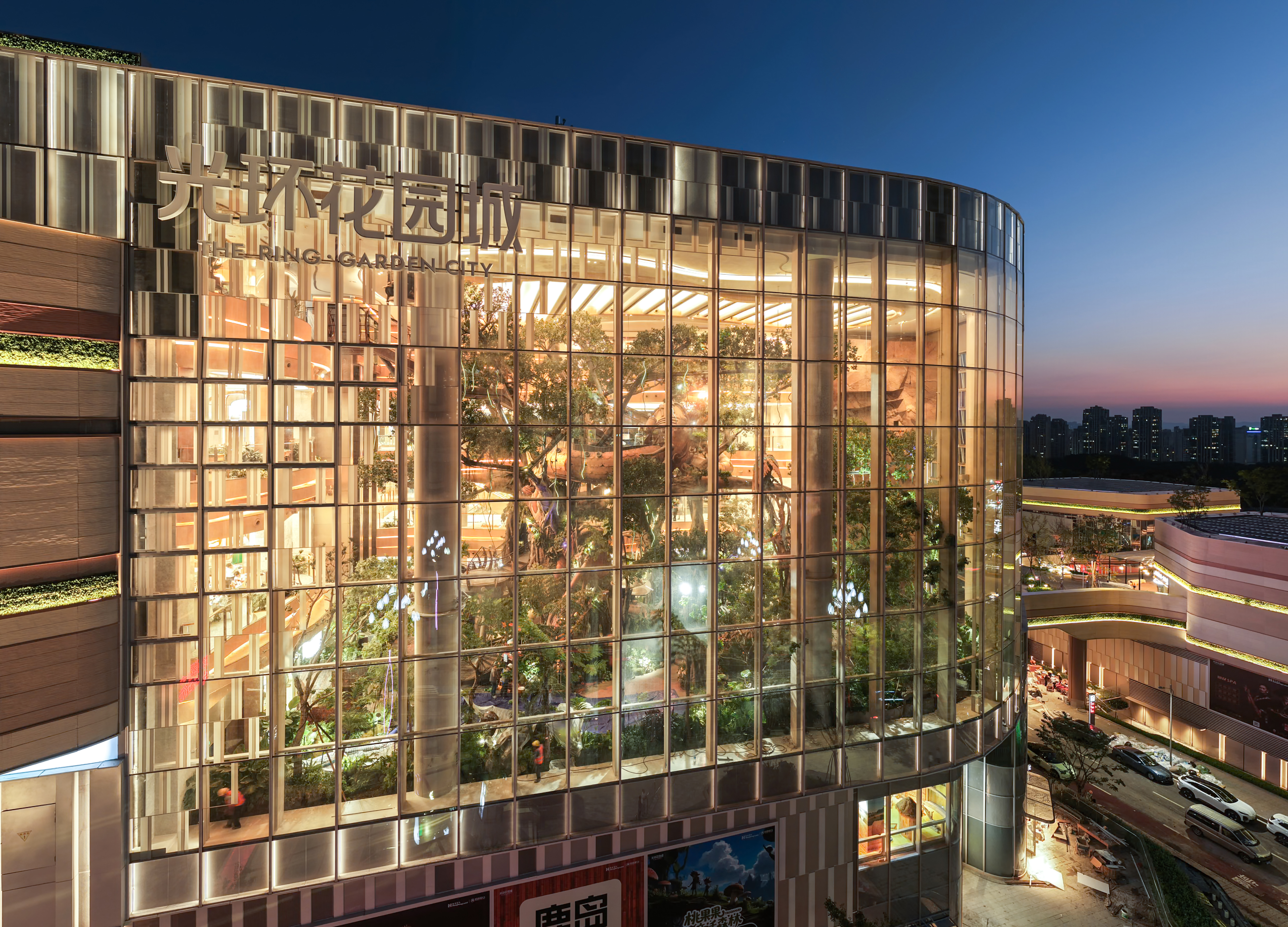 05 光环花园城世界树外立面  摄影©丘文三映