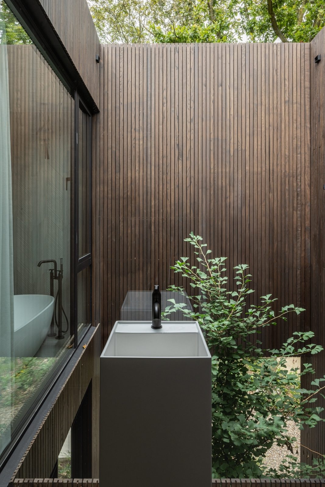 i29-architects-Hidden-Villa-11.jpg