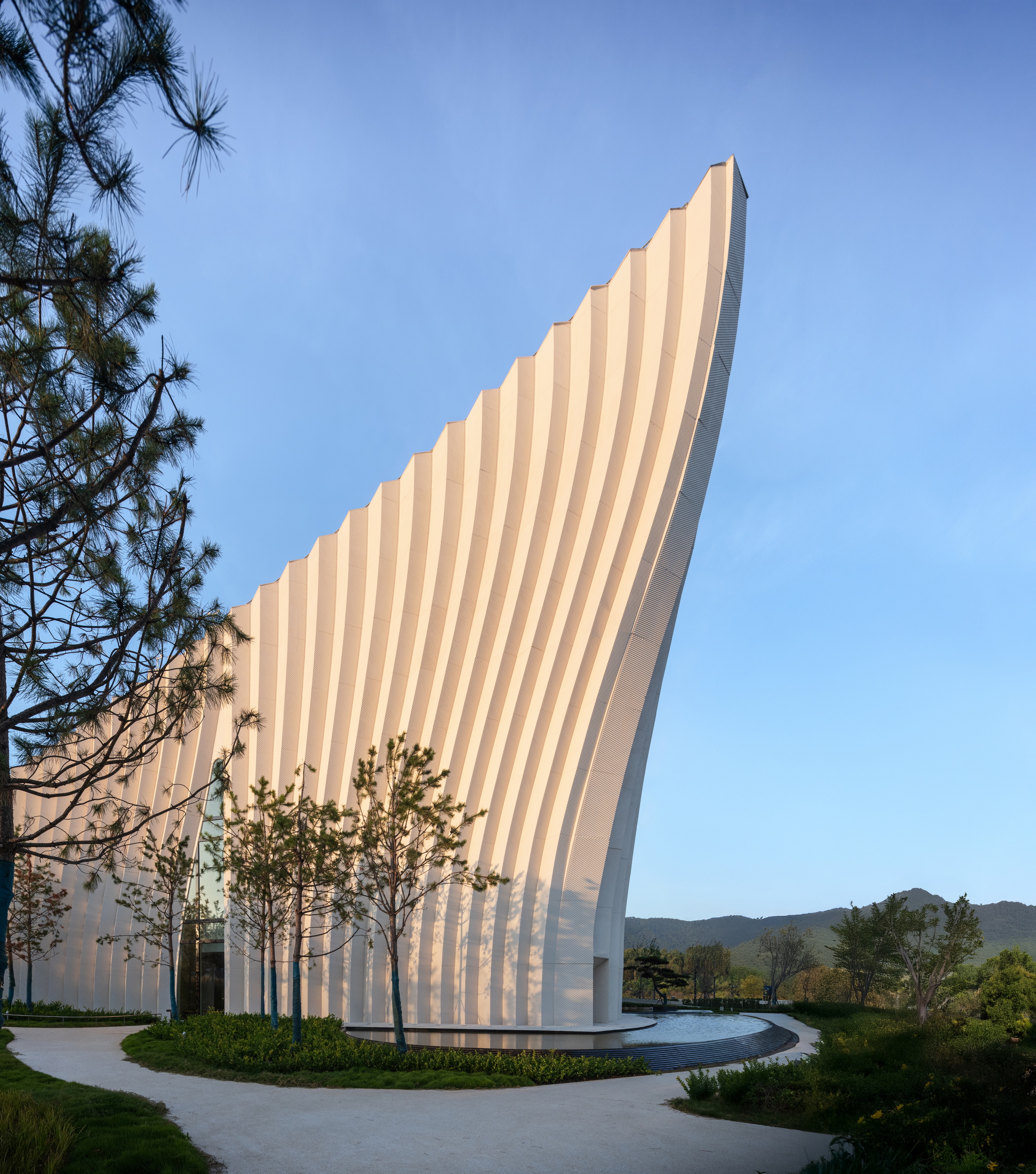 cc0b87f8bdb436388c16.jpg