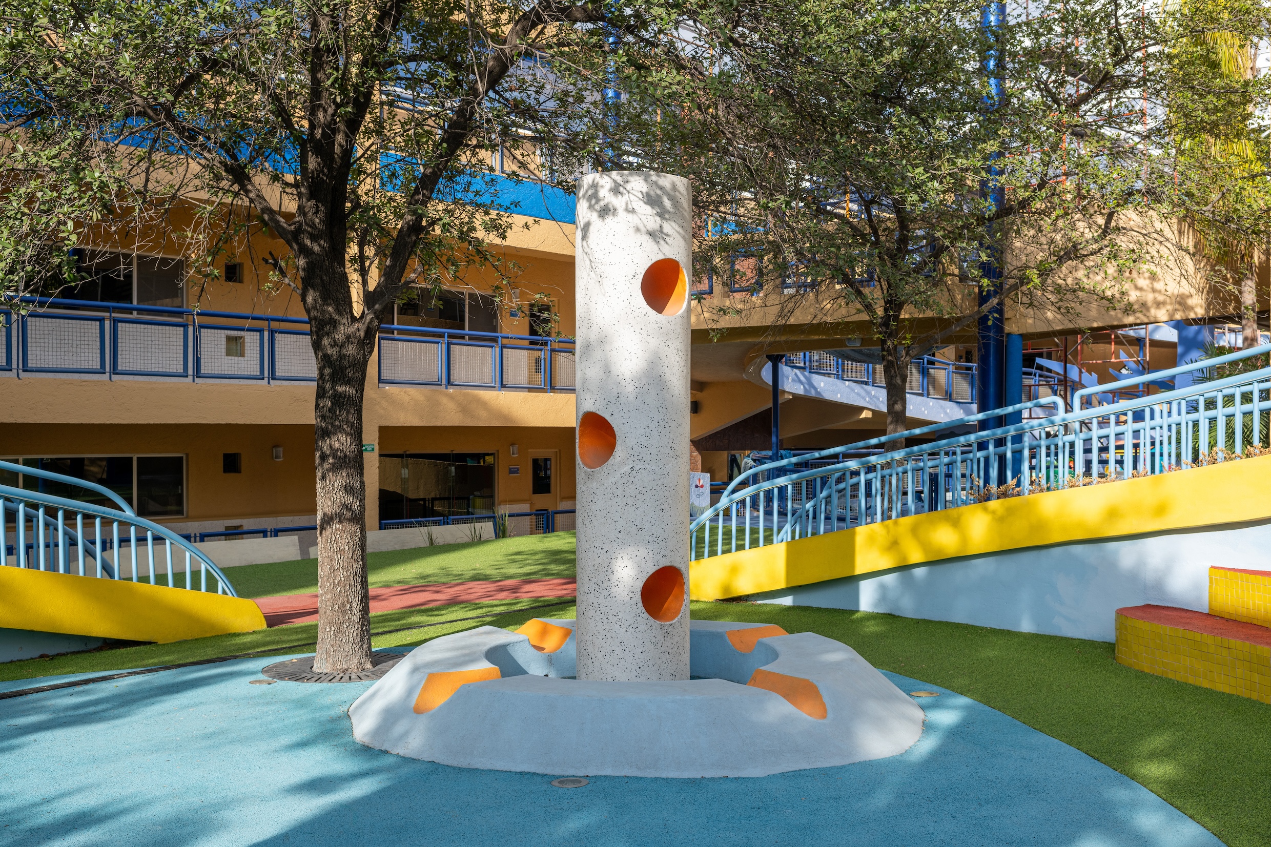 Brillamont Playspace by JDE Design-Driven Consultancy.jpg