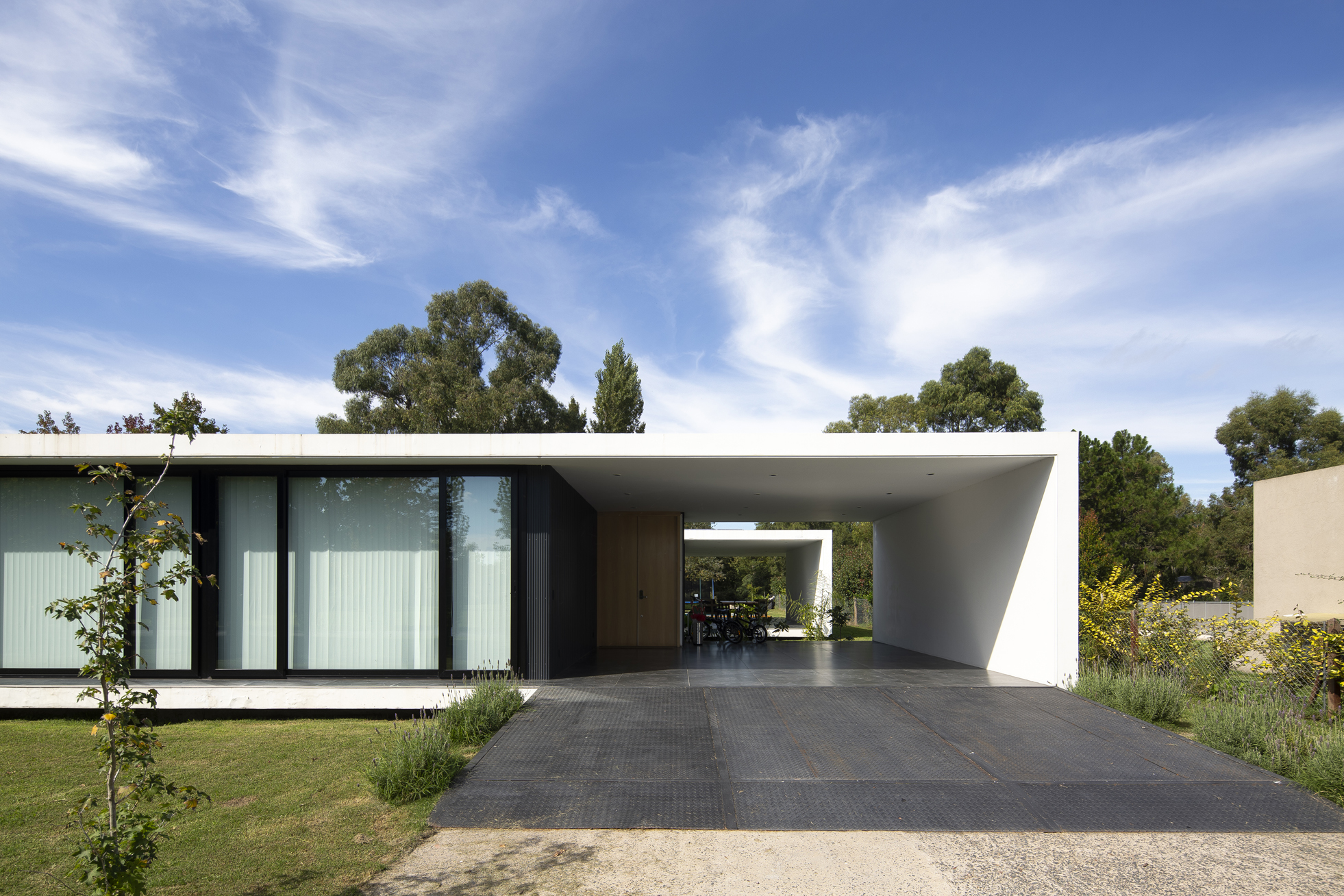 007_javier agustin rojas_cea casa fr_IMG_5762+61_high.jpg