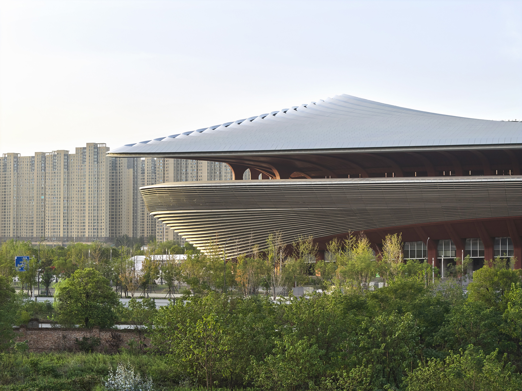 04_ZHA_Xi'an International Football Centre_©Hufton+Crow.jpg