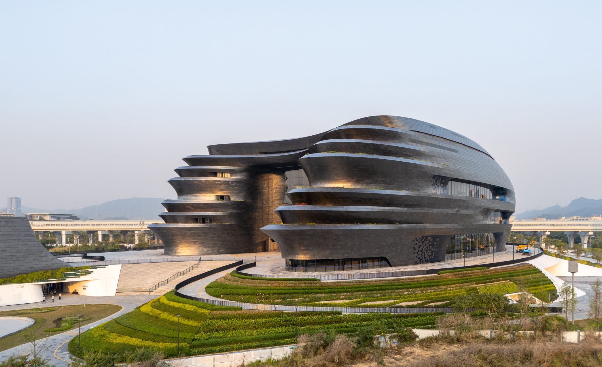 06_ZHA_ShenzhenScience&TechnologyMuseum_Photo by Virgile Simon Bertrand.jpg